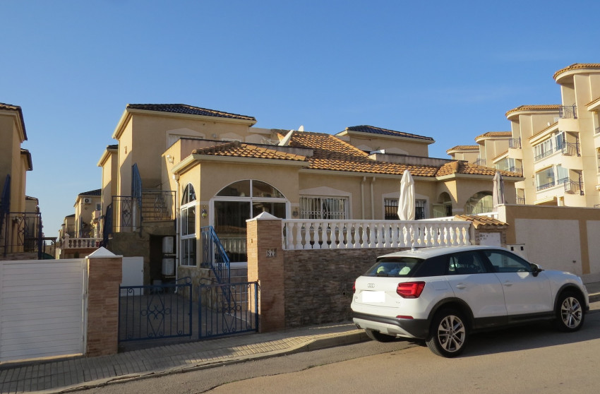 Herverkoop - Semi detached Villa - Orihuela Costa - Los Altos