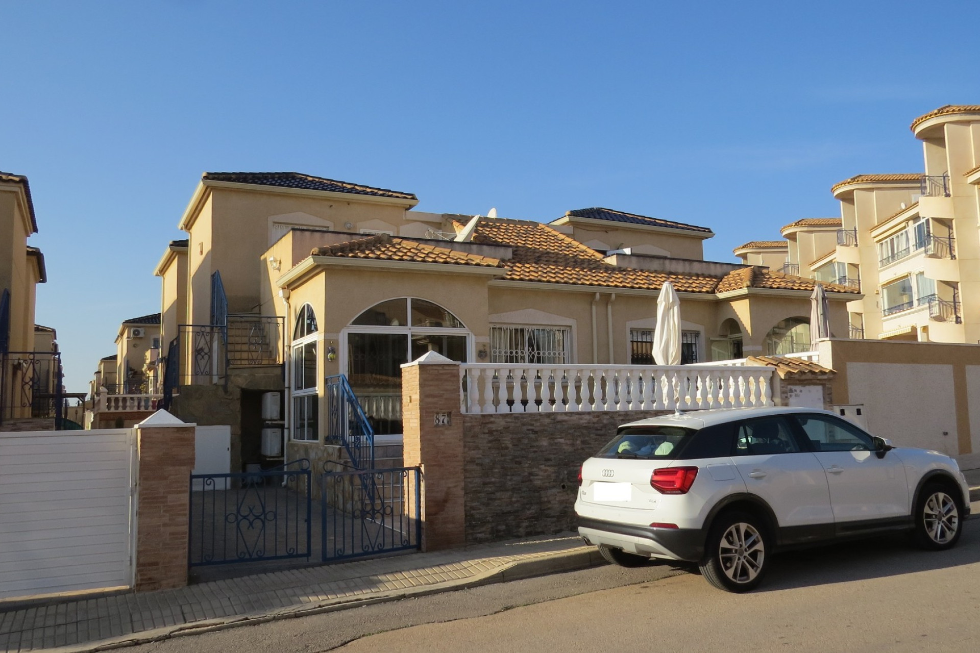 Herverkoop - Semi detached Villa - Orihuela Costa - Los Altos