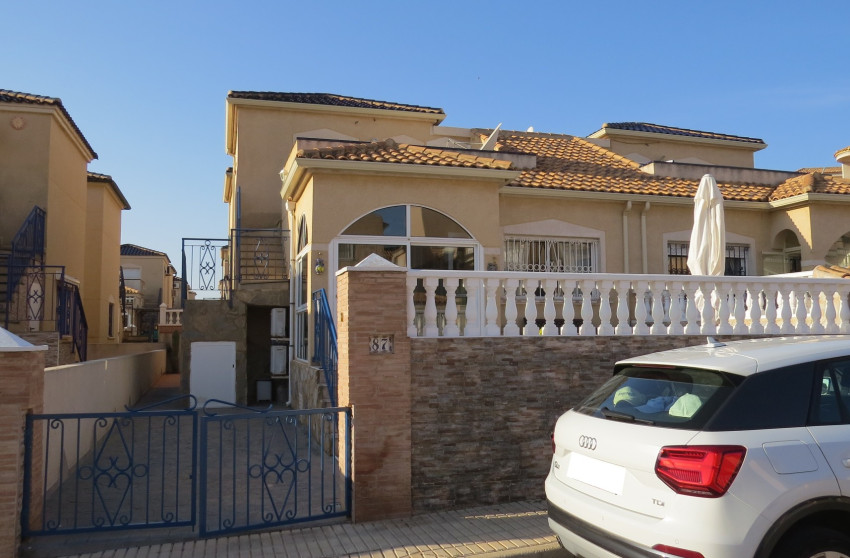 Herverkoop - Semi detached Villa - Orihuela Costa - Los Altos