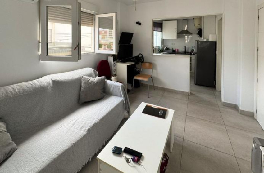 Herverkoop - Studio - Torrevieja - Acequion