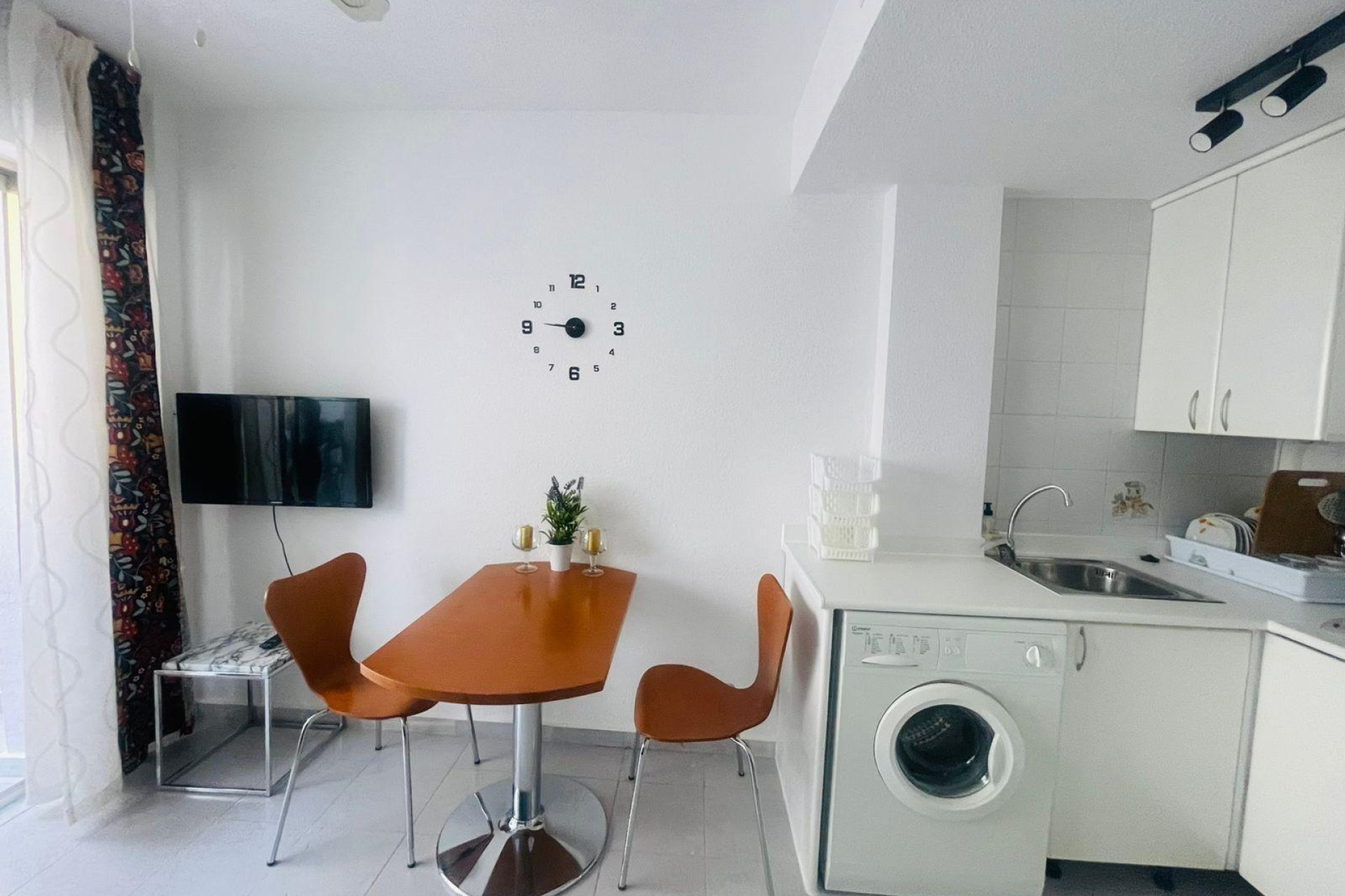 Herverkoop - Studio - Torrevieja - Acequion