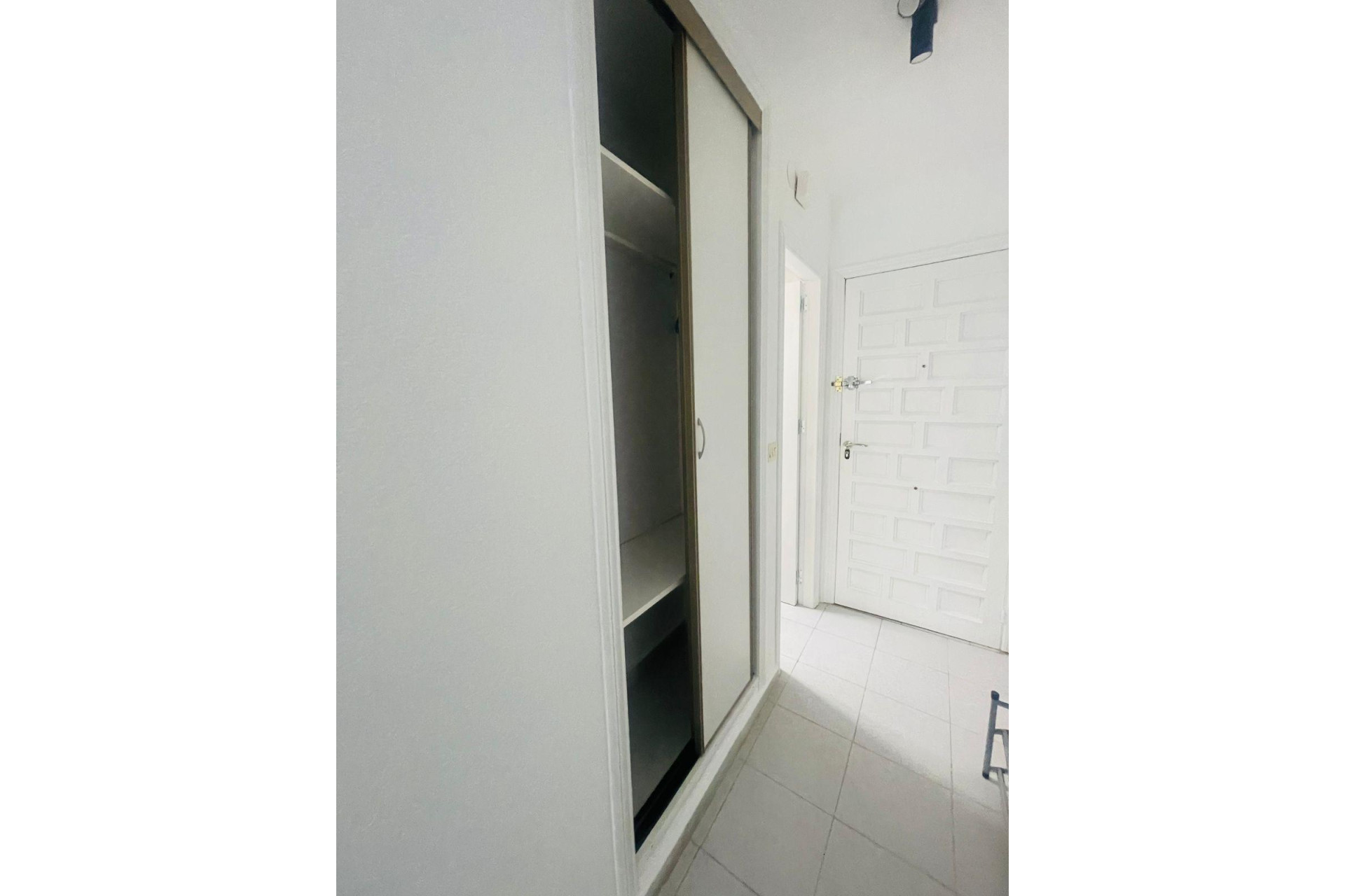 Herverkoop - Studio - Torrevieja - Acequion