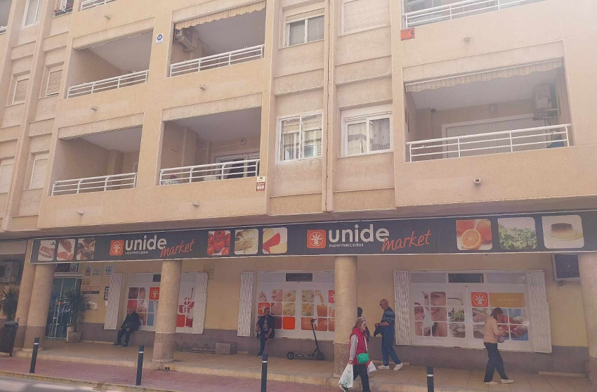 Herverkoop - Studio - Torrevieja - Aguas Nuevas