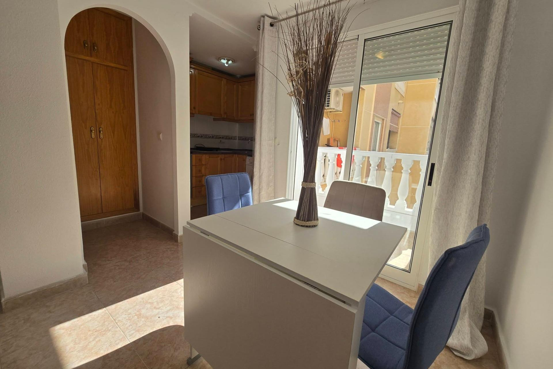 Herverkoop - Studio - Torrevieja - Centro