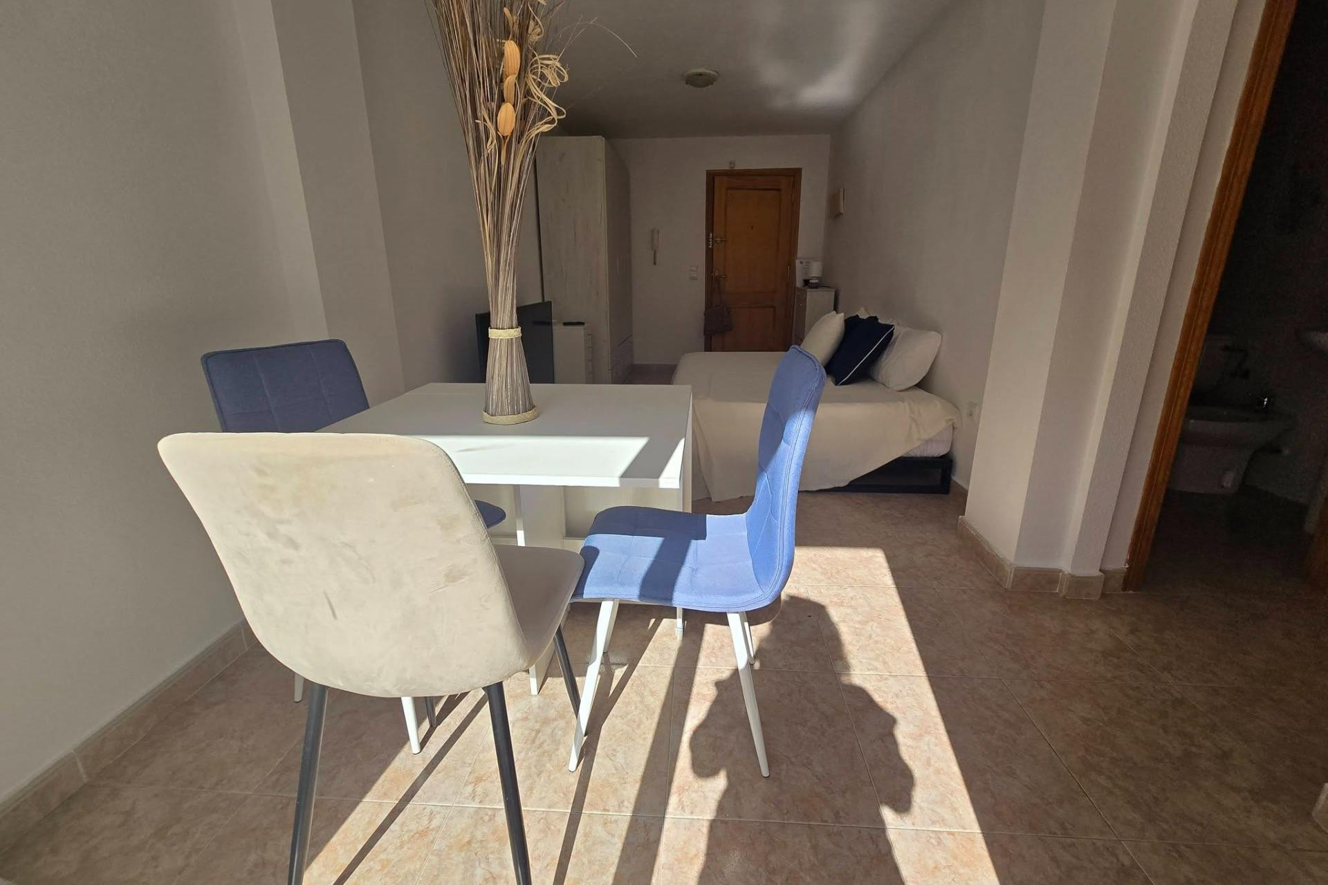 Herverkoop - Studio - Torrevieja - Centro