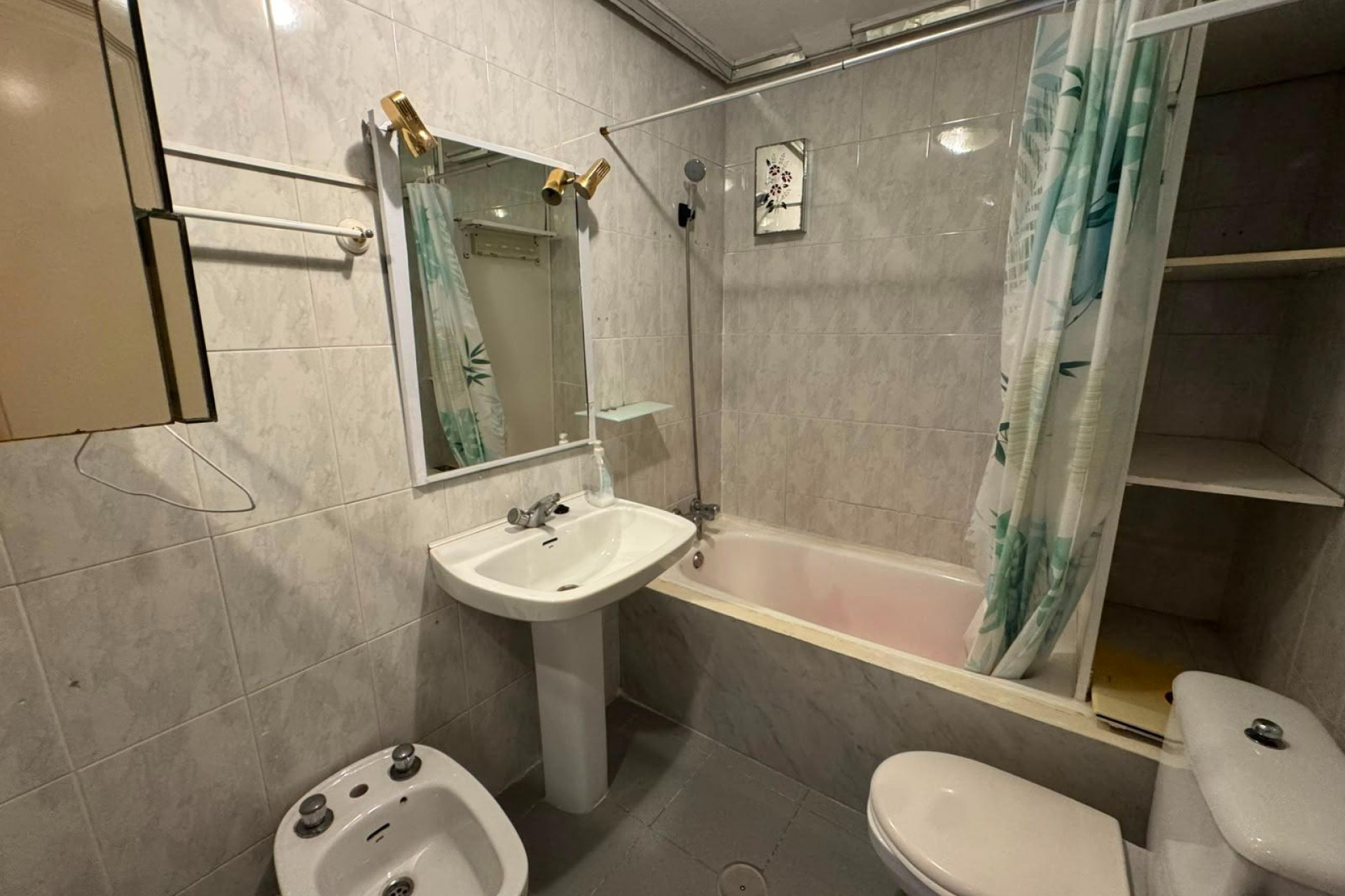 Herverkoop - Studio - Torrevieja - Centro