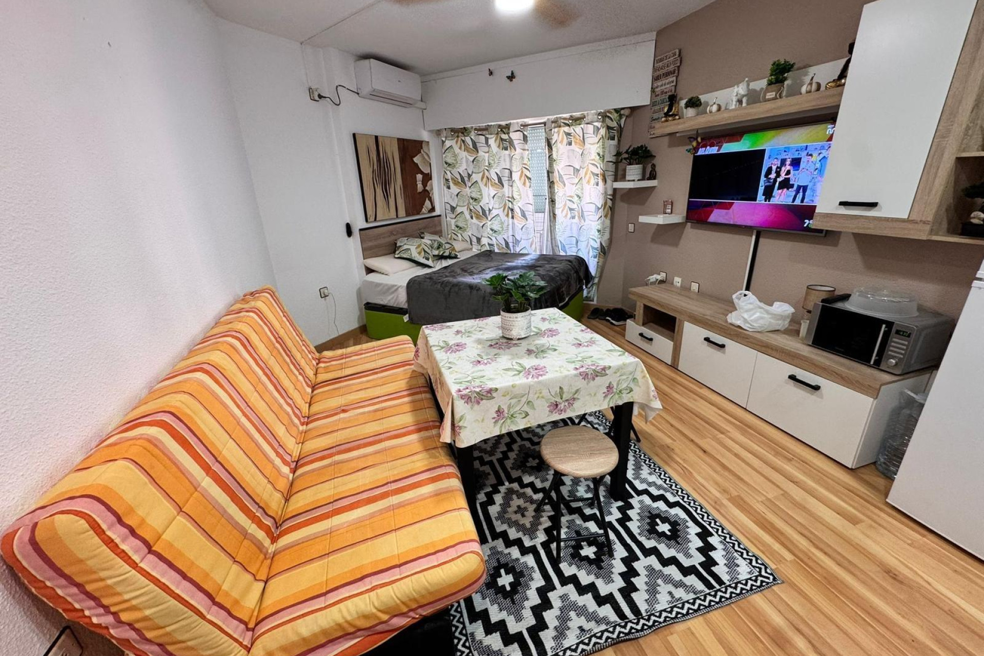 Herverkoop - Studio - Torrevieja - Estacion de autobuses