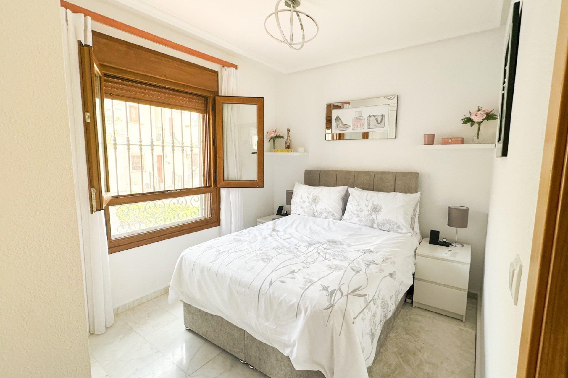 Herverkoop - Terraced house - Algorfa - Comunidad valenciana