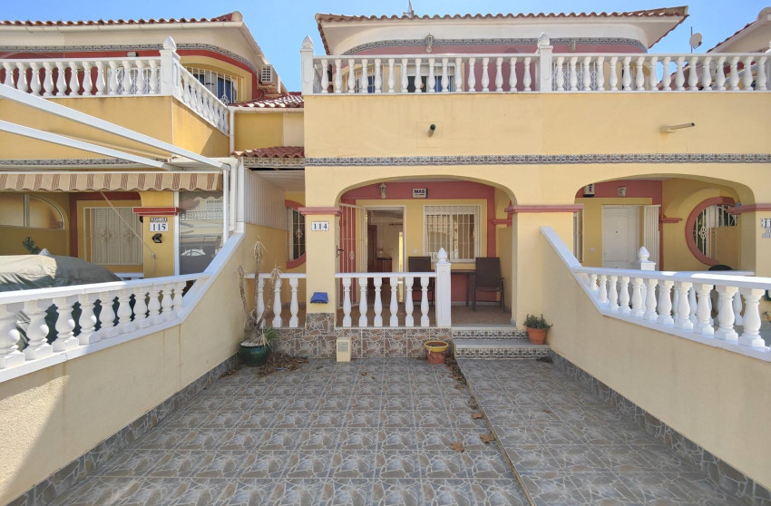 Herverkoop - Terraced house - Orihuela Costa - Cabo Roig