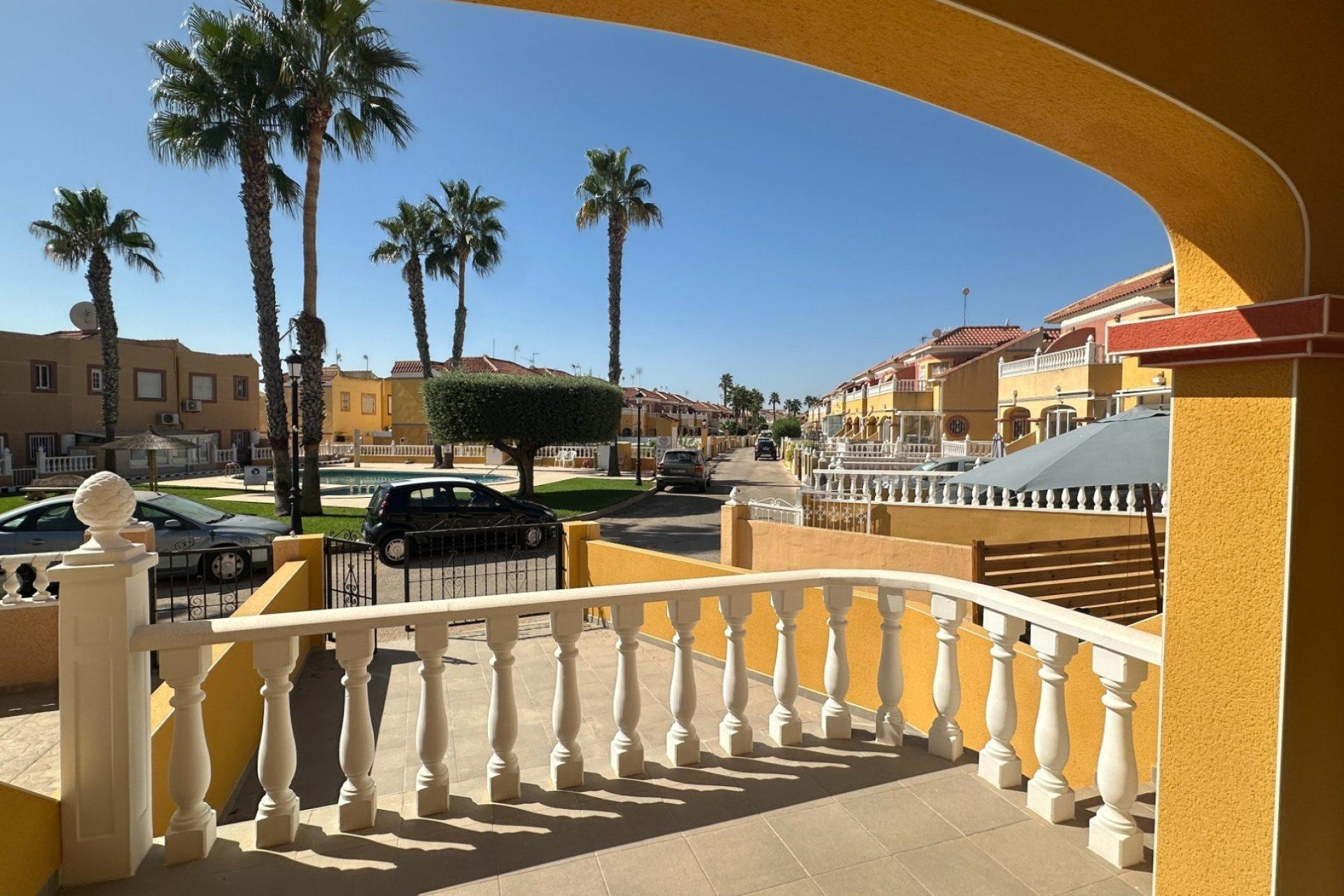 Herverkoop - Terraced house - Orihuela Costa - Cabo Roig
