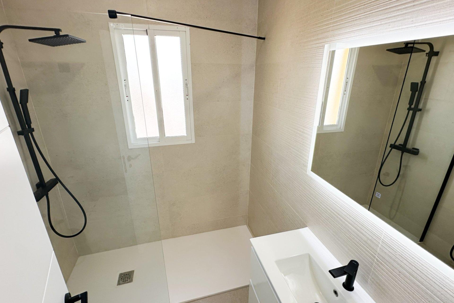 Herverkoop - Terraced house - Orihuela Costa - Cabo Roig