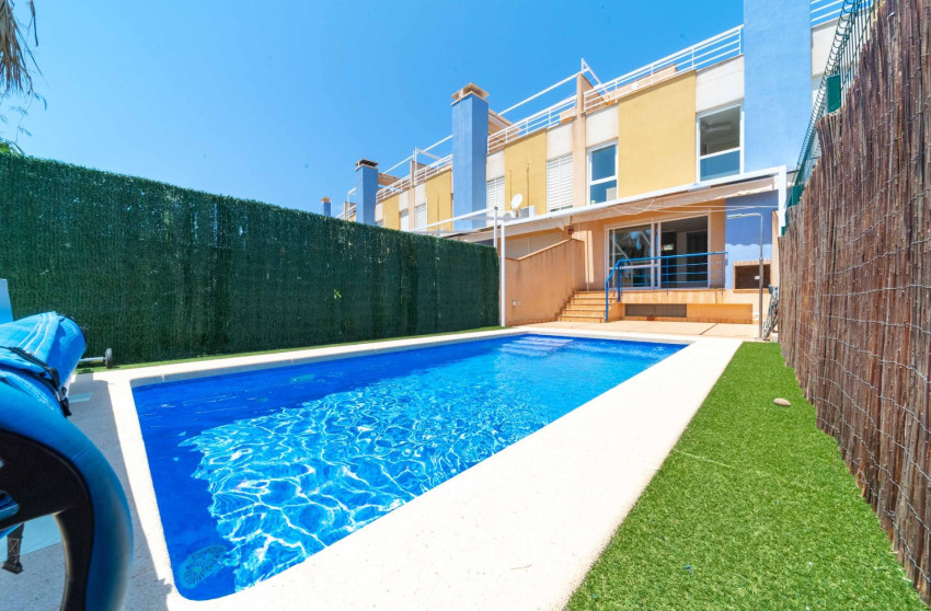Herverkoop - Terraced house - Orihuela Costa - Campoamor
