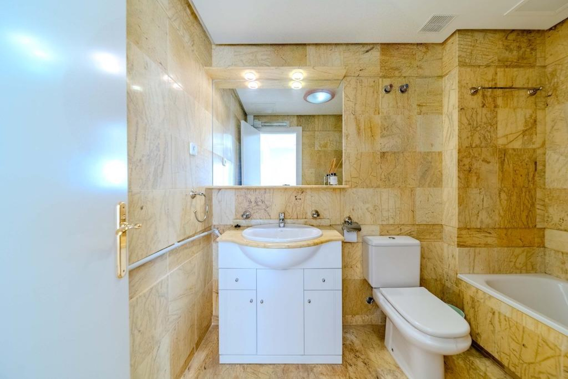 Herverkoop - Terraced house - Orihuela Costa - Campoamor