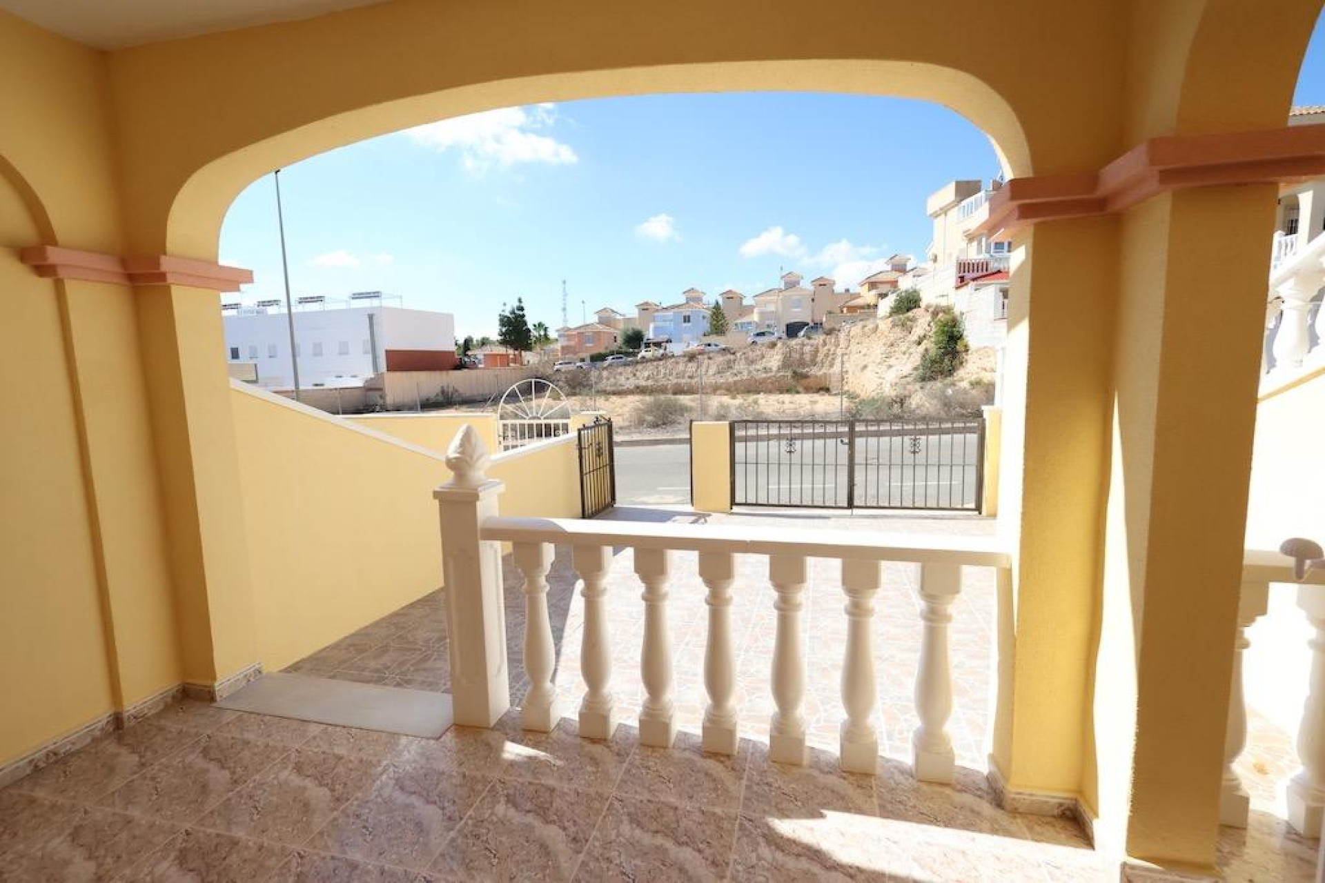 Herverkoop - Terraced house - Orihuela Costa - Las Filipinas