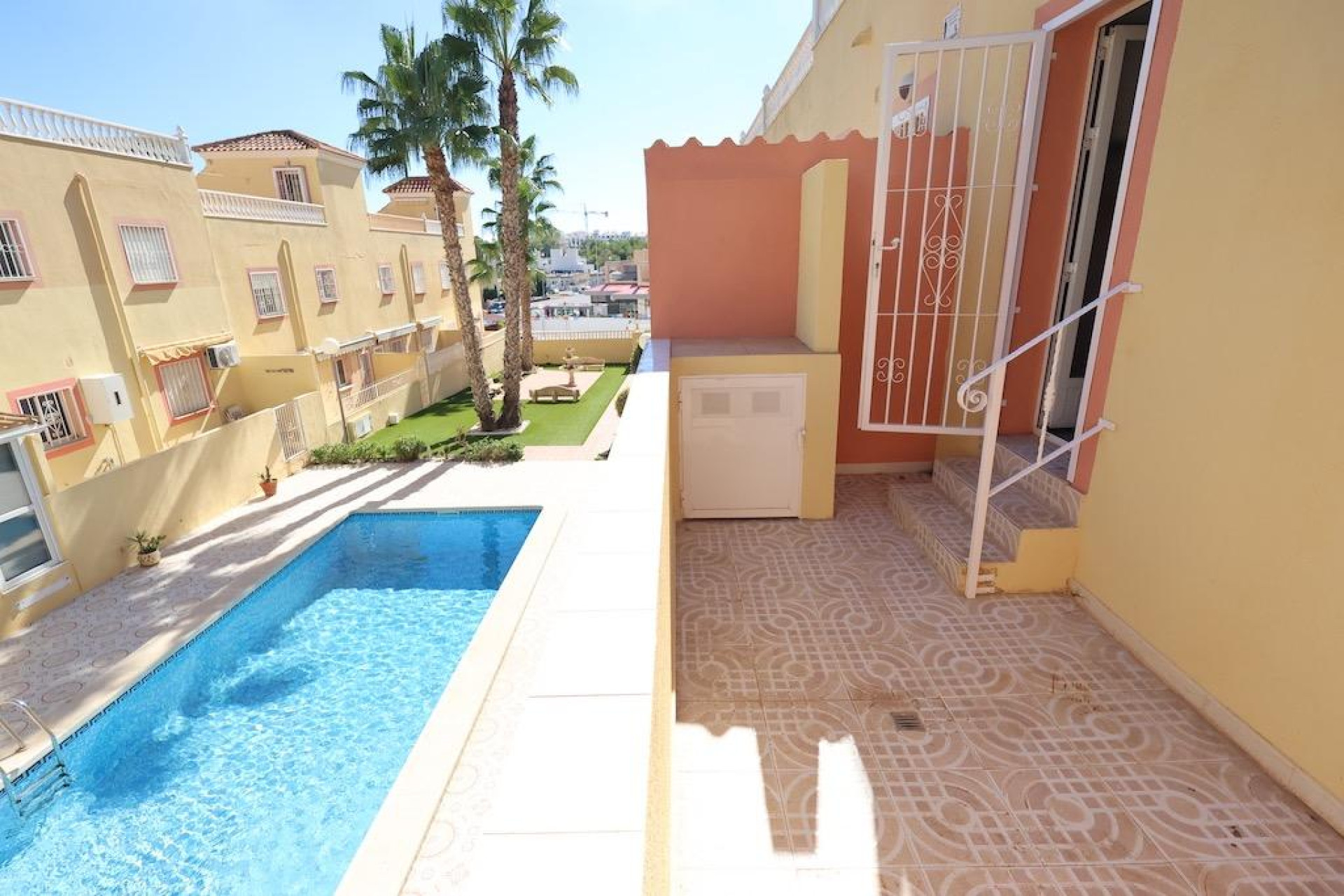 Herverkoop - Terraced house - Orihuela Costa - Las Filipinas