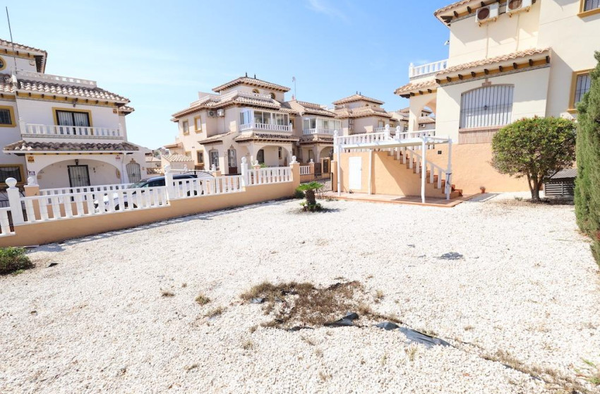 Herverkoop - Terraced house - Orihuela Costa - Montezenia