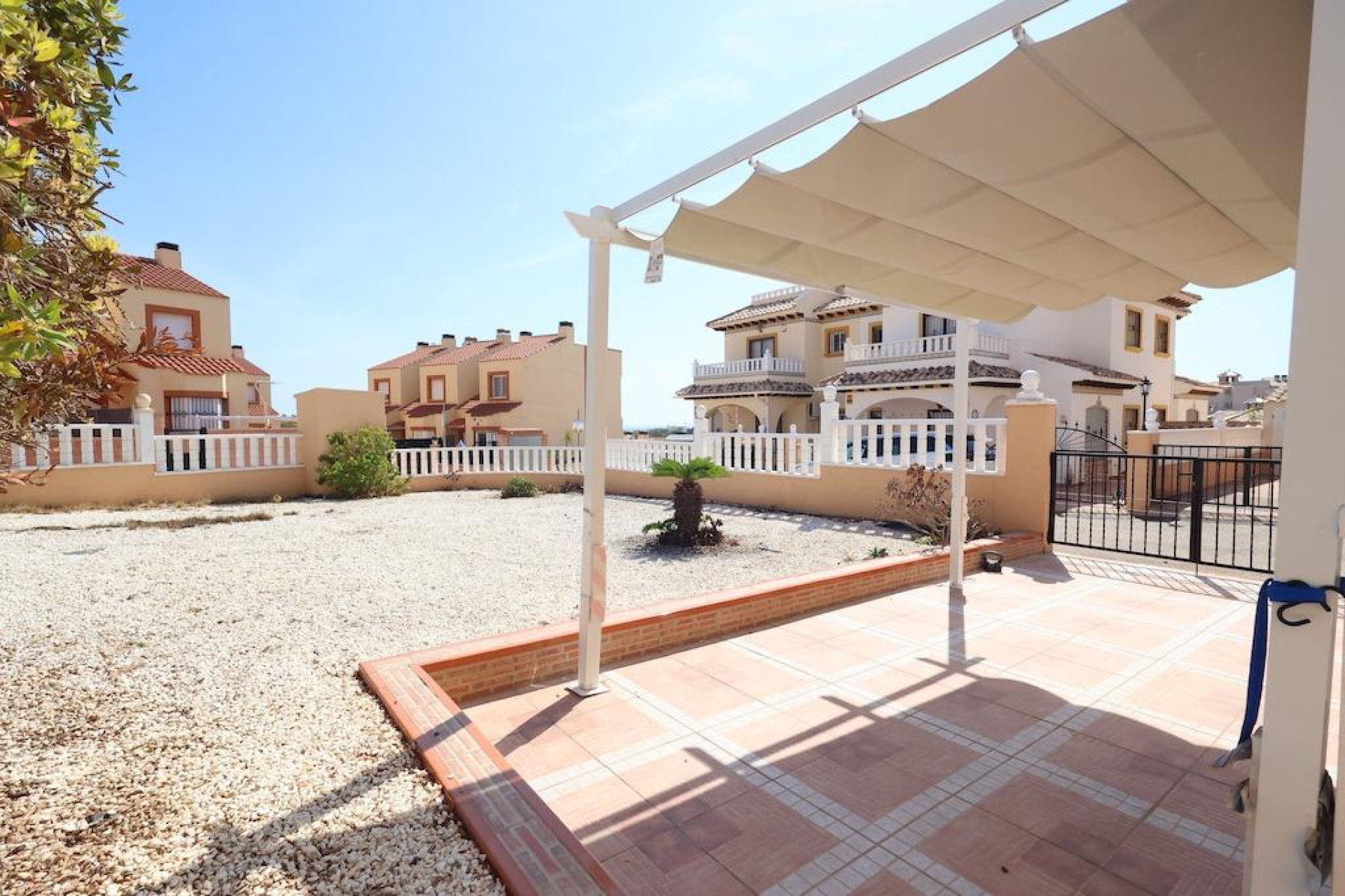 Herverkoop - Terraced house - Orihuela Costa - Montezenia