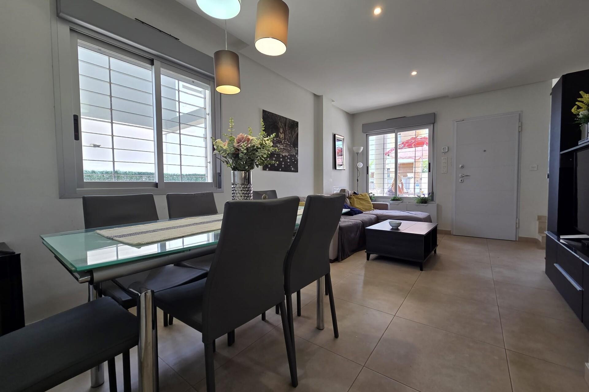 Herverkoop - Terraced house - Orihuela Costa - Montezenia