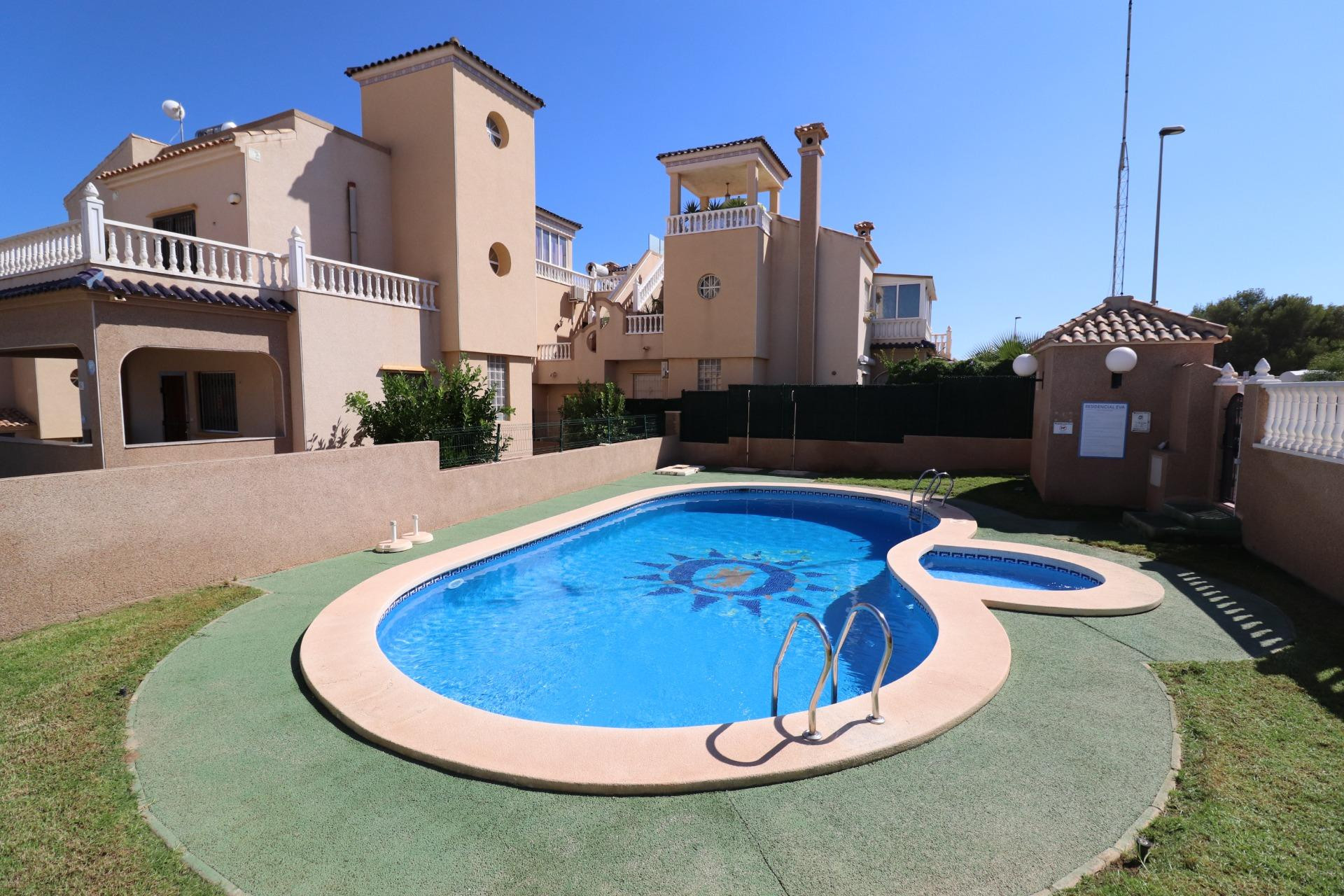 Herverkoop - Terraced house - Orihuela Costa - PAU 26