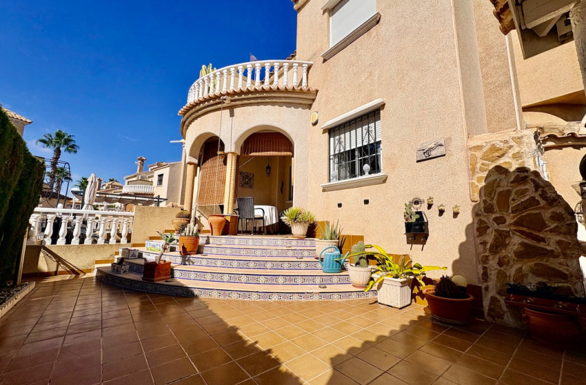 Herverkoop - Terraced house - Orihuela Costa - Playa Flamenca