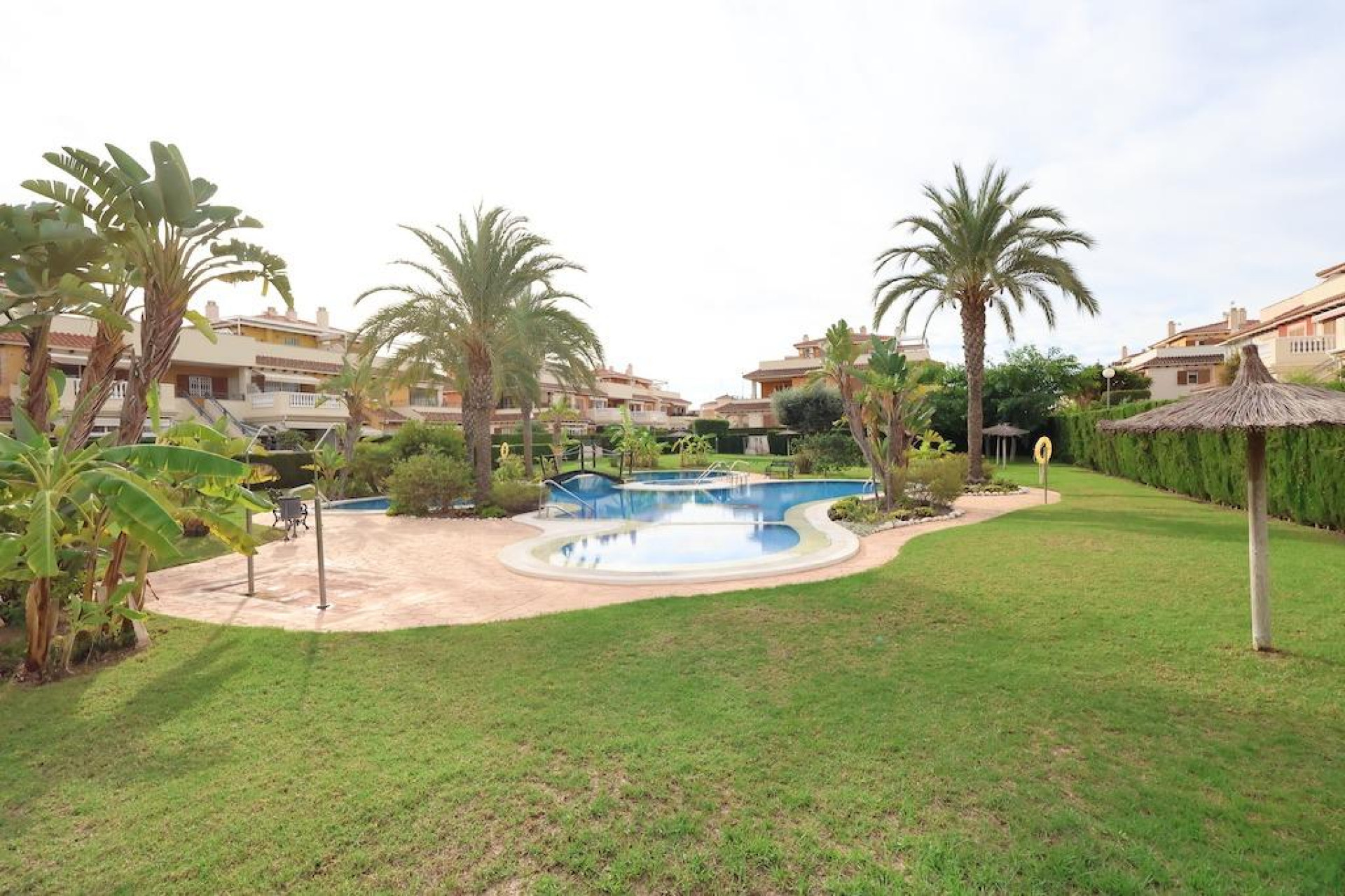 Herverkoop - Terraced house - Orihuela Costa - Punta Prima