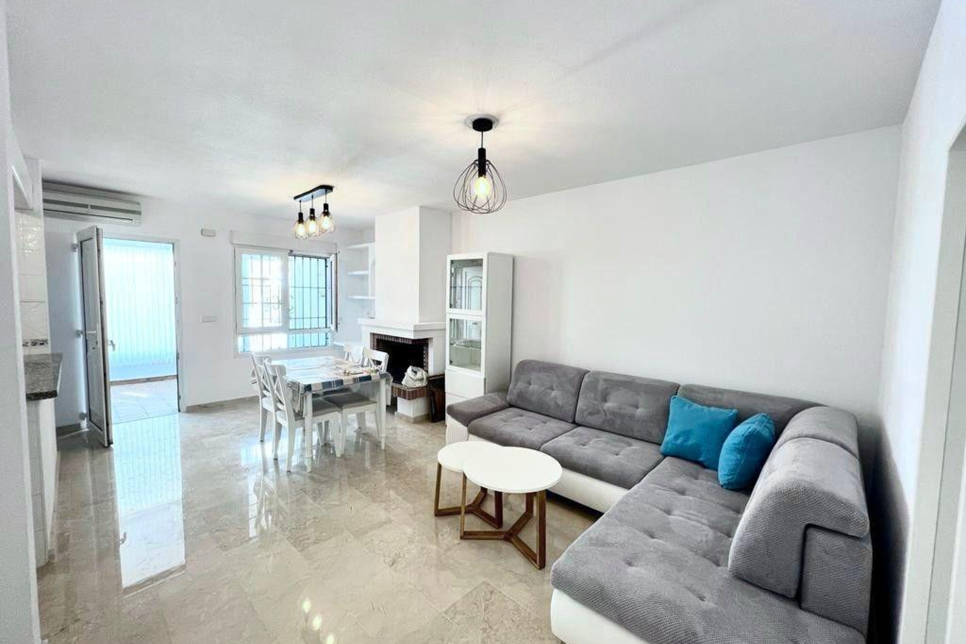 Herverkoop - Terraced house - Orihuela Costa - Villamartín-Las Filipinas