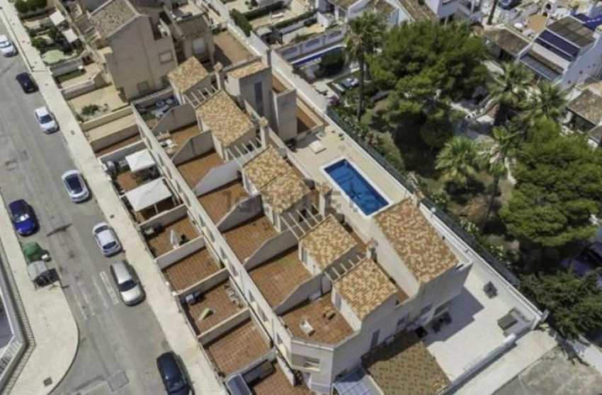 Herverkoop - Terraced house - Orihuela Costa - Villamartin