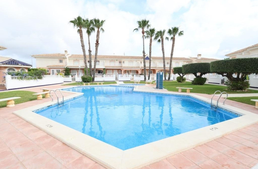 Herverkoop - Terraced house - Rojales - Doña Pepa