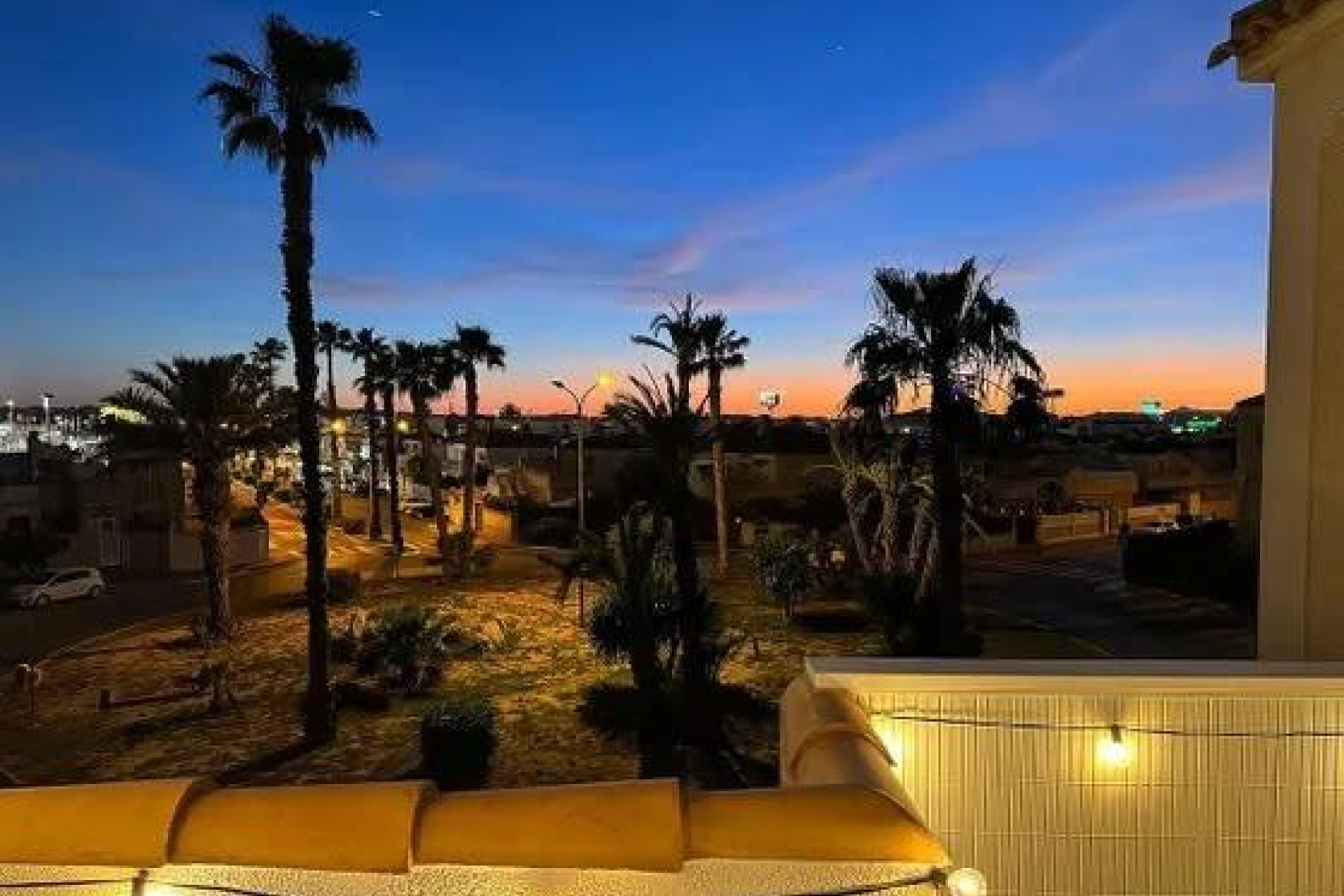 Herverkoop - Terraced house - Torrevieja - Carrefour