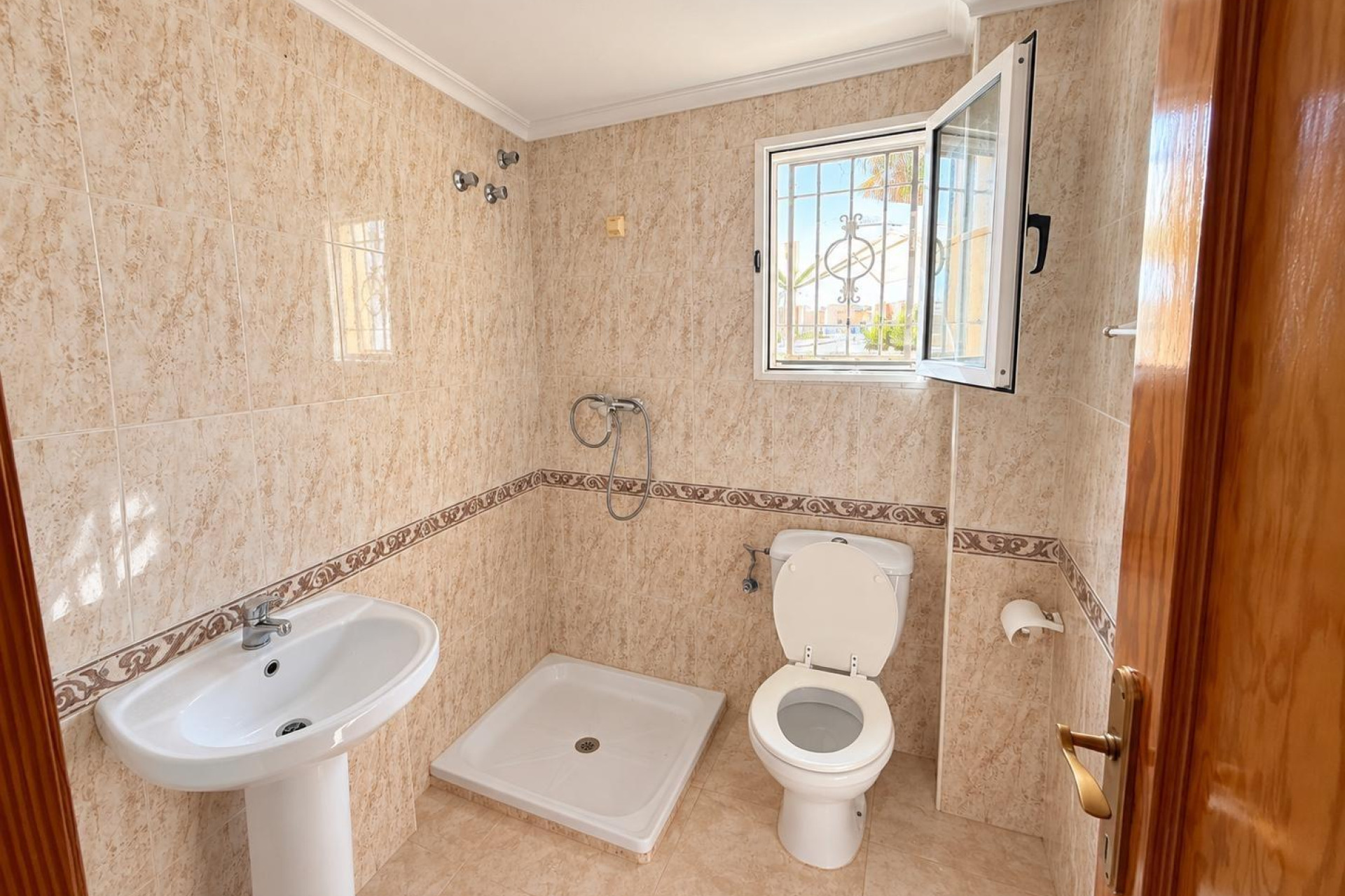 Herverkoop - Terraced house - Torrevieja - El limonar