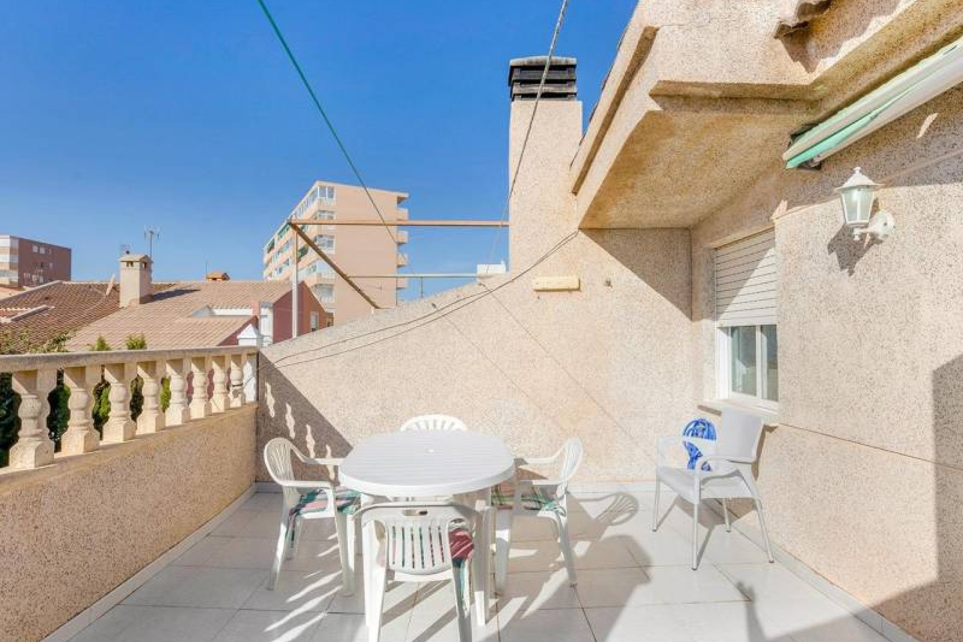 Herverkoop - Terraced house - Torrevieja - La Mata