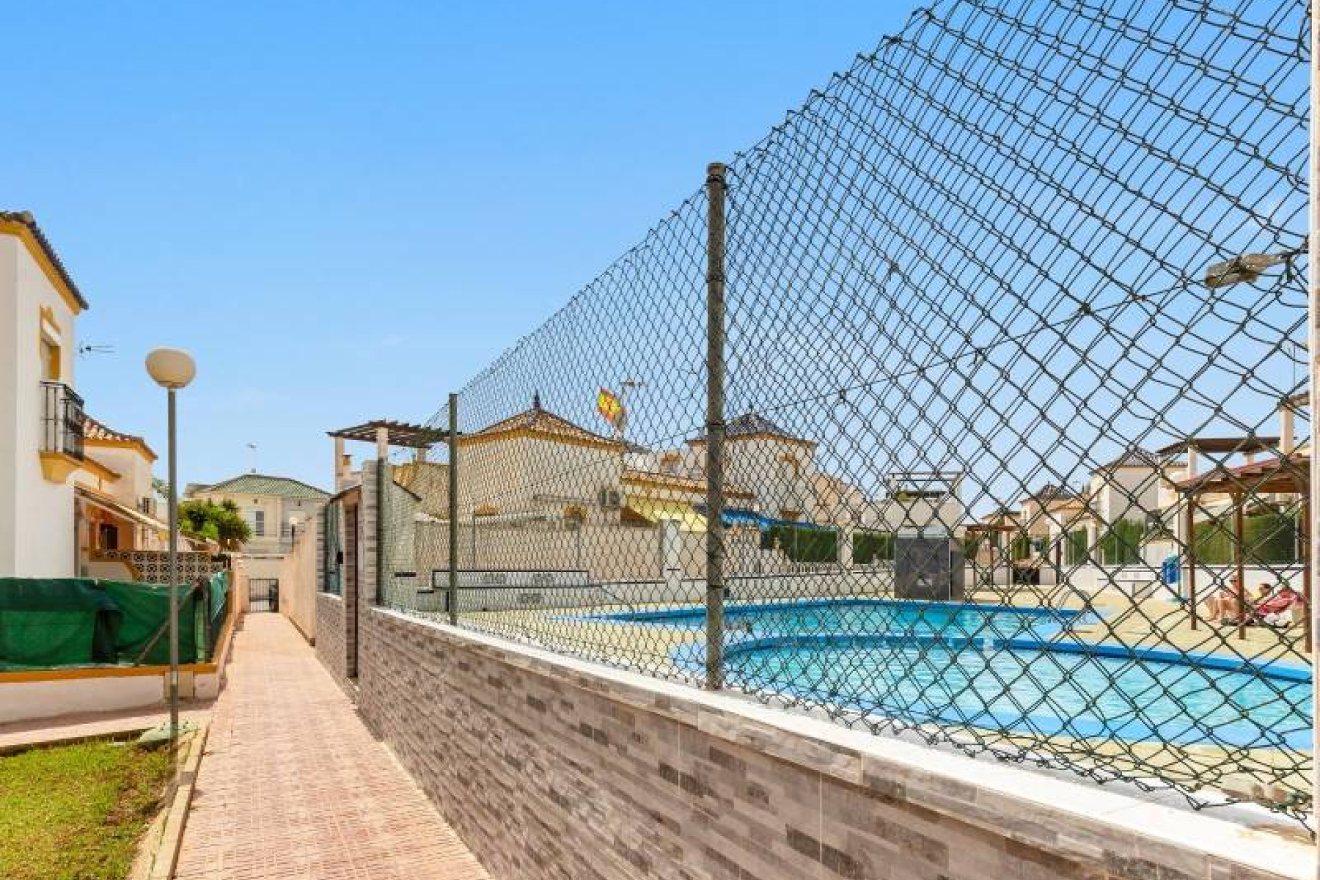 Herverkoop - Terraced house - Torrevieja - Los altos