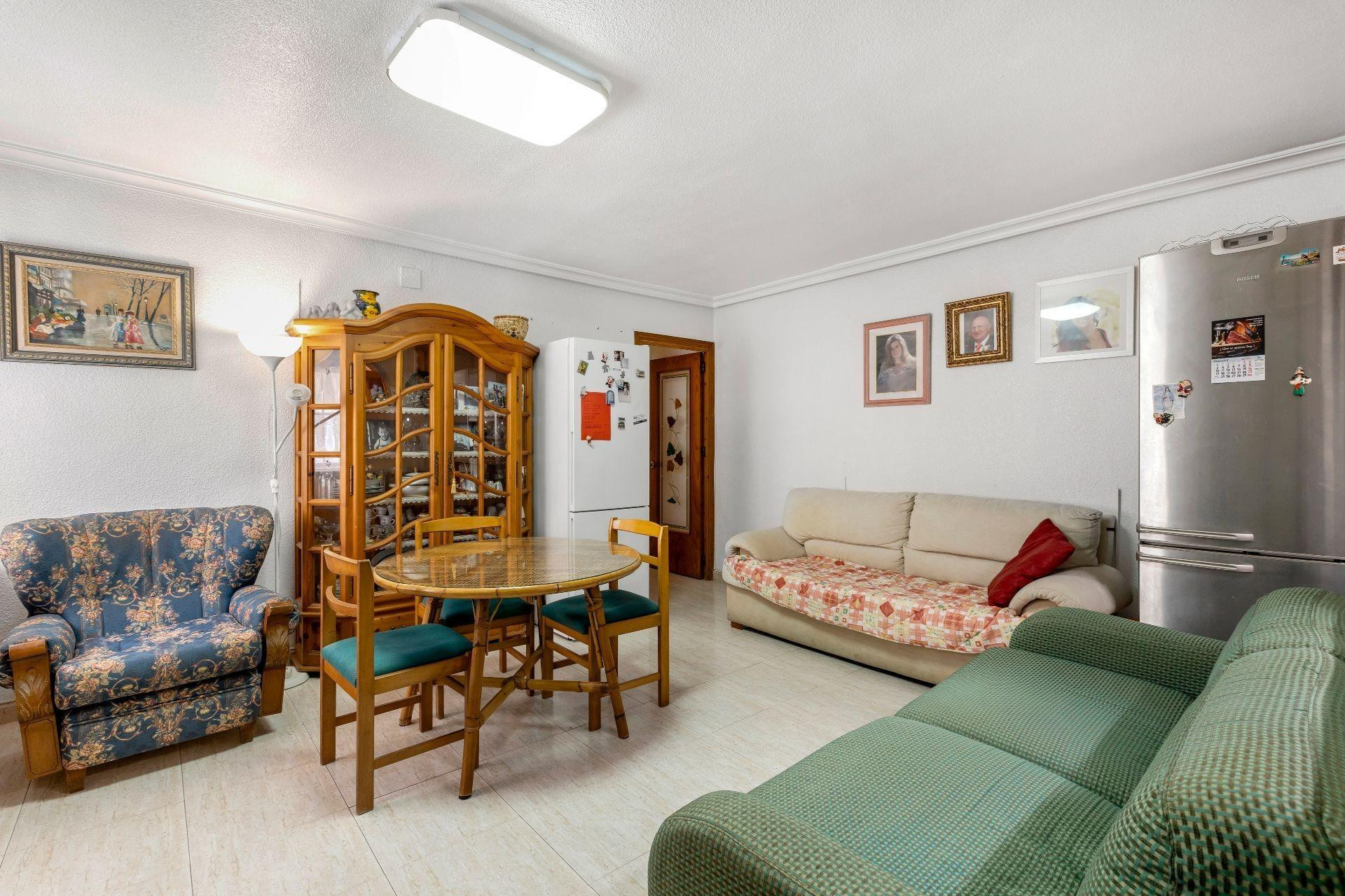 Herverkoop - Terraced house - Torrevieja - Los Europeos