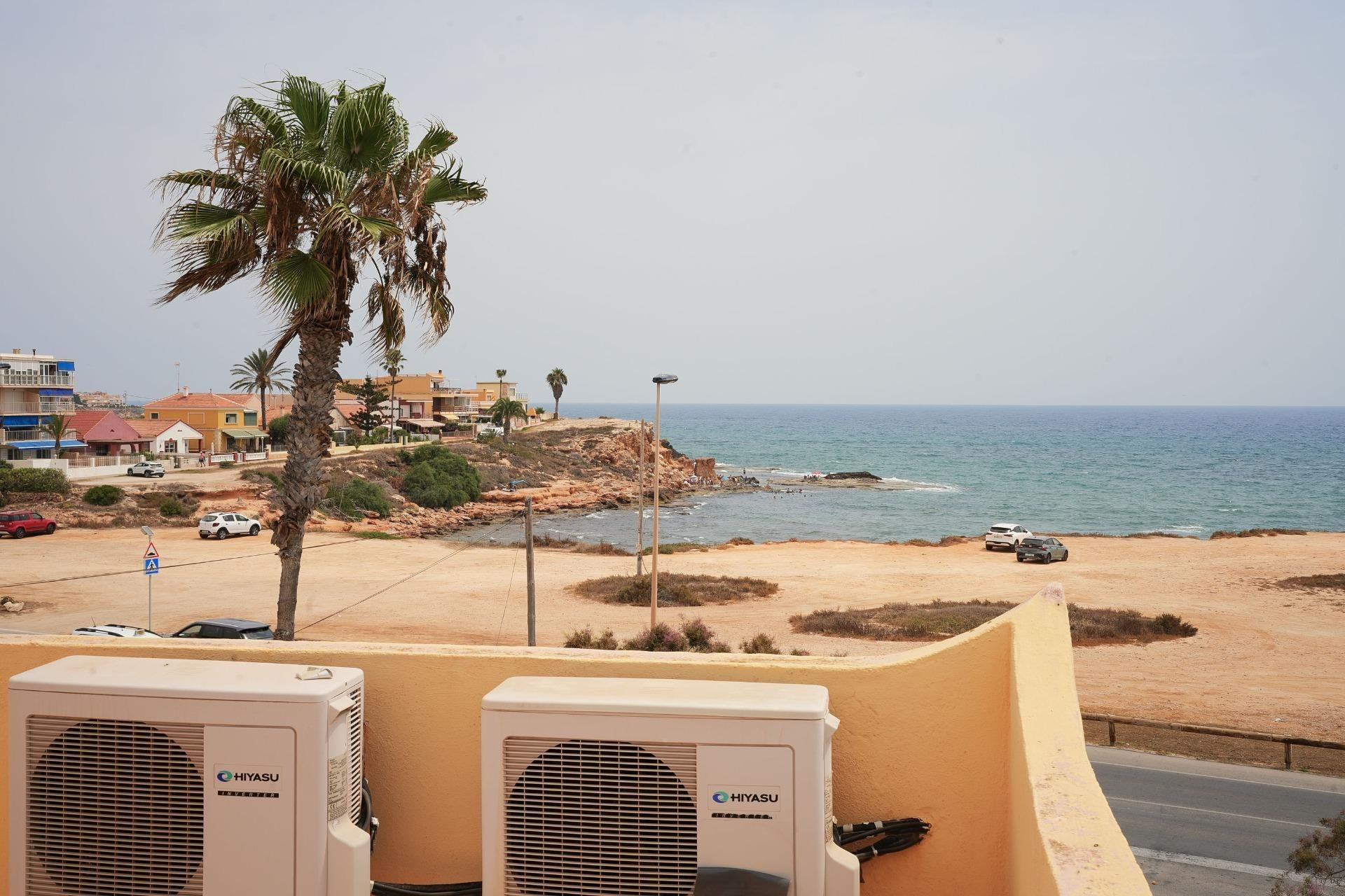Herverkoop - Terraced house - Torrevieja - Los Frutales