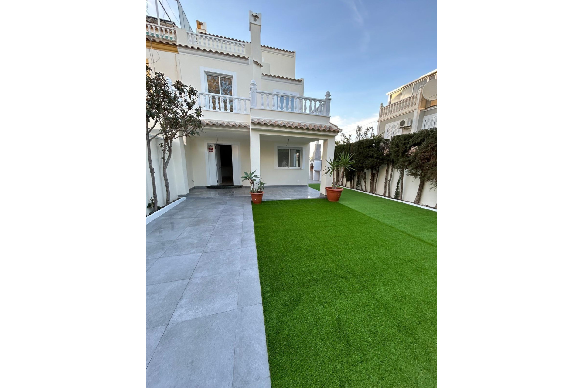 Herverkoop - Terraced house - Torrevieja - Parque las naciones