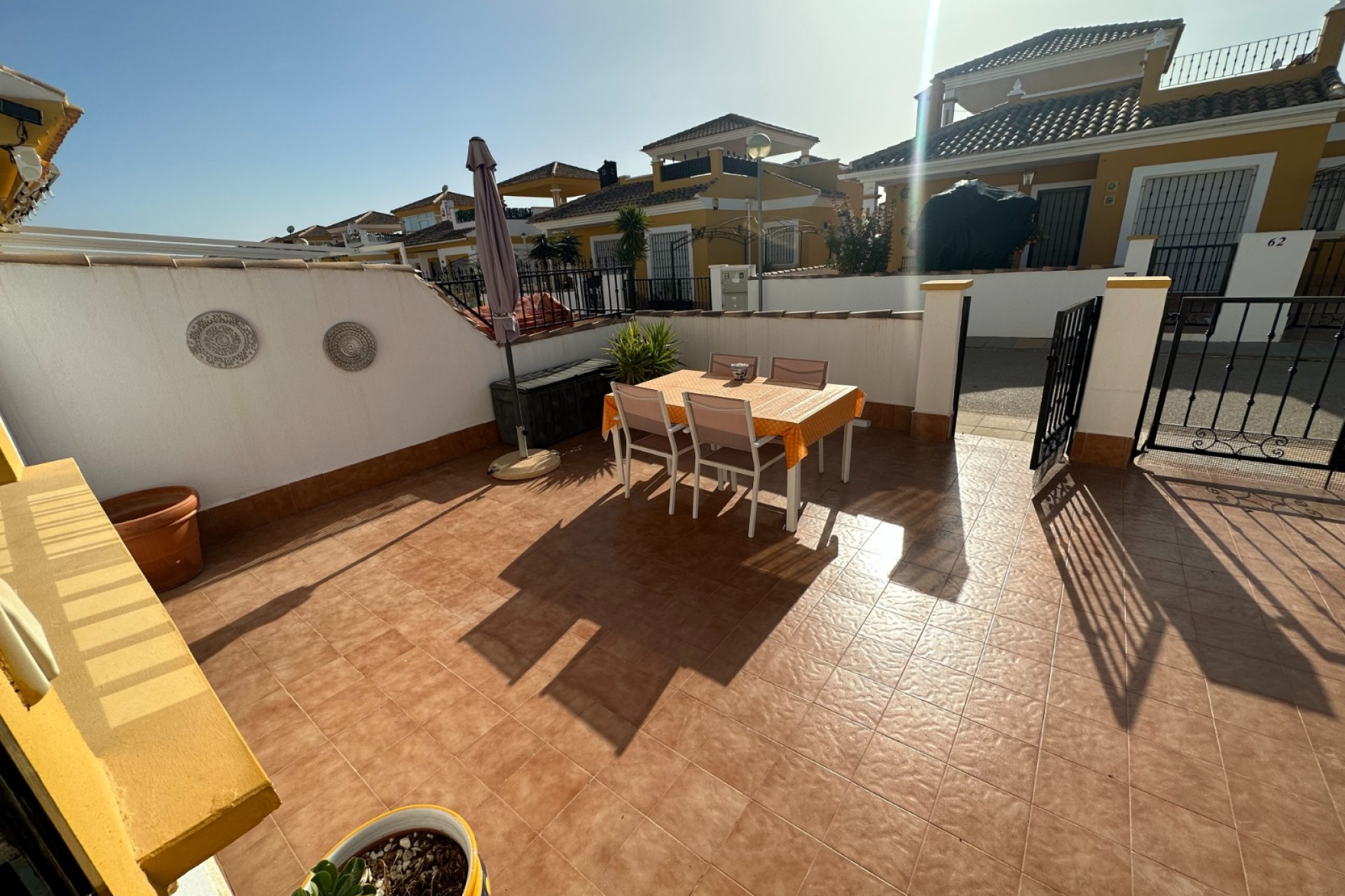 Herverkoop - Town house / semi detached - Orihuela - Entre Naranjos Vistabella