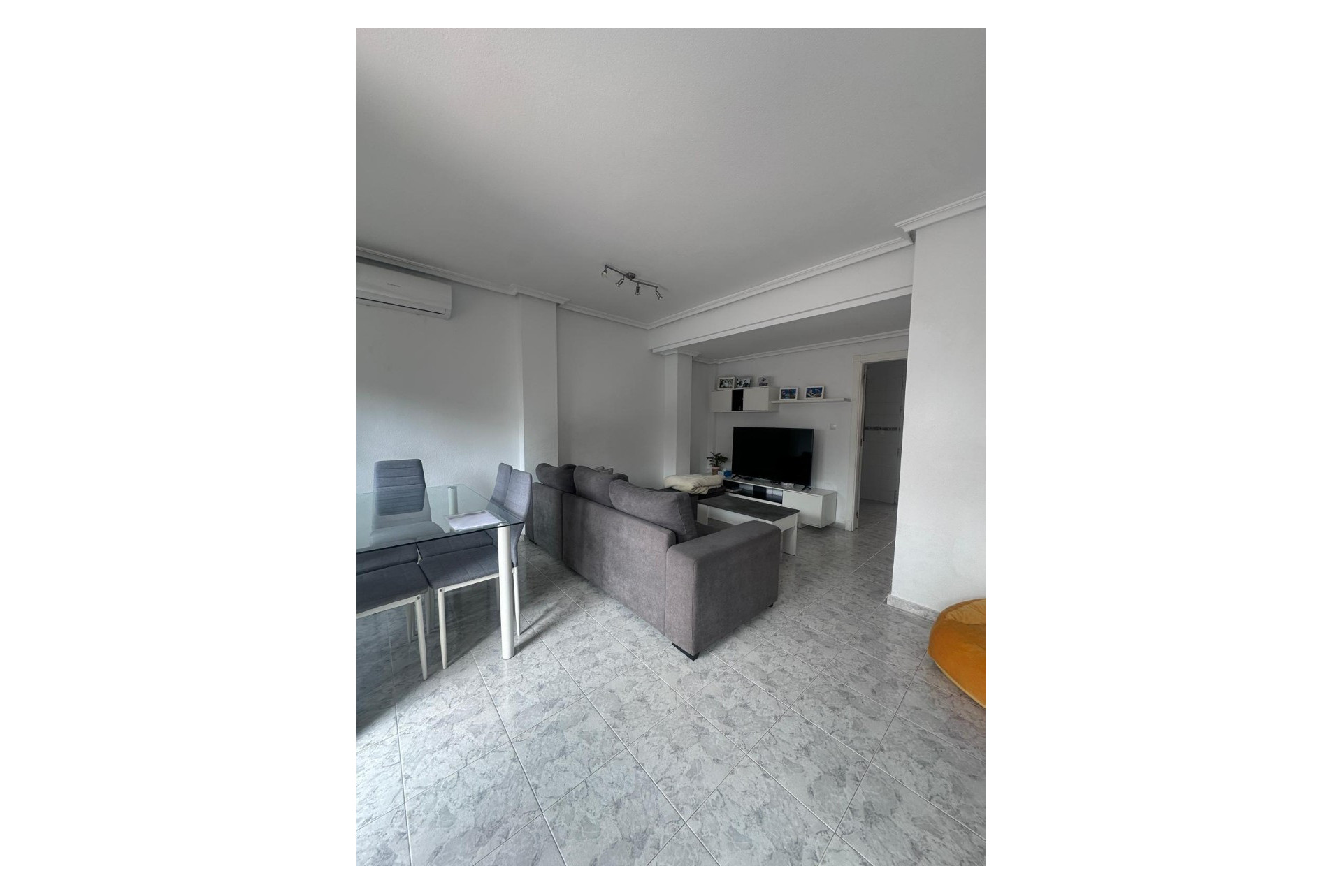 Herverkoop - Town house - Torrevieja - Los Frutales