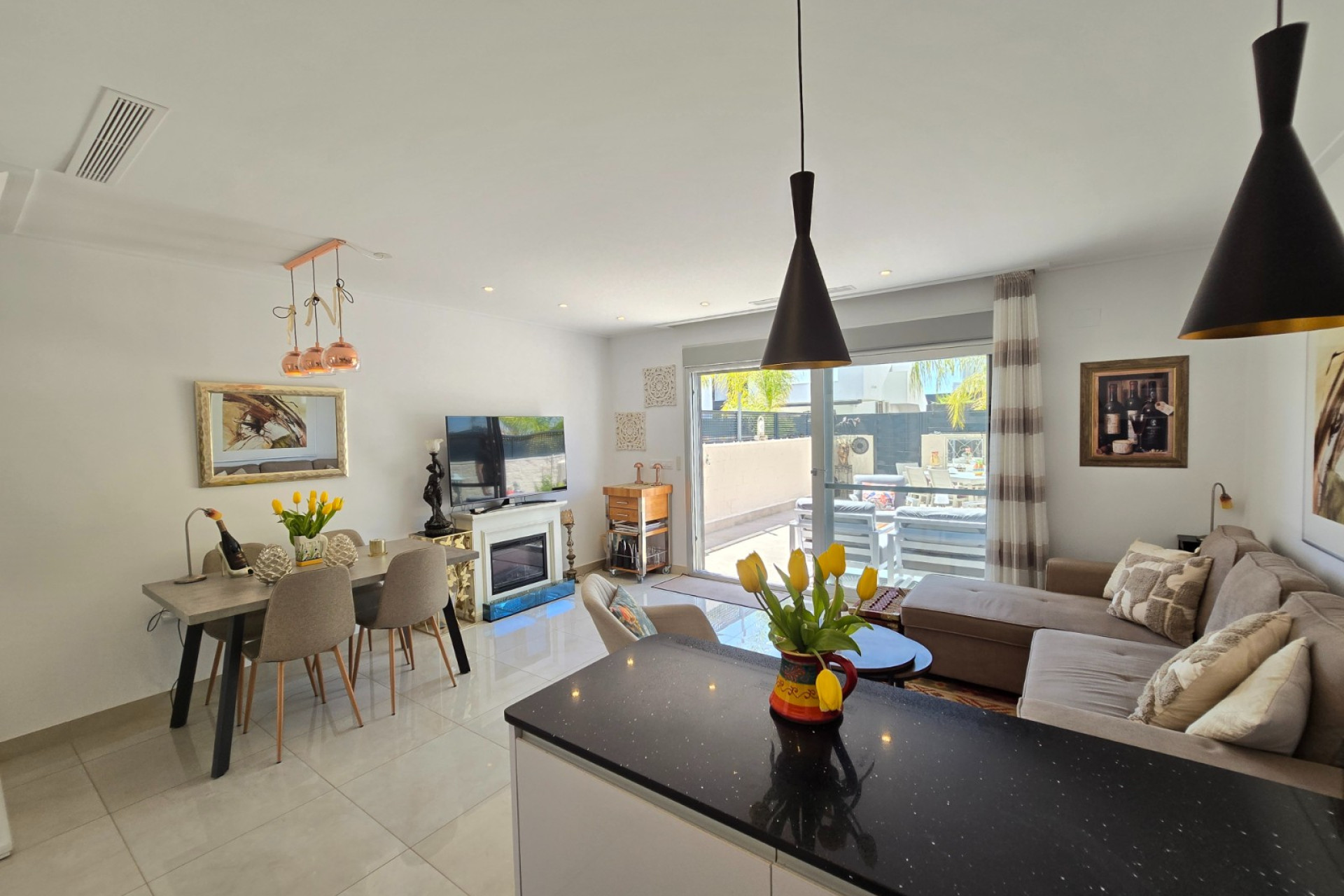 Herverkoop - Townhouse * - Ciudad Quesada * - Doña Pepa *