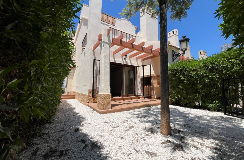 Herverkoop - Villa - Algorfa - La Finca Golf Resort