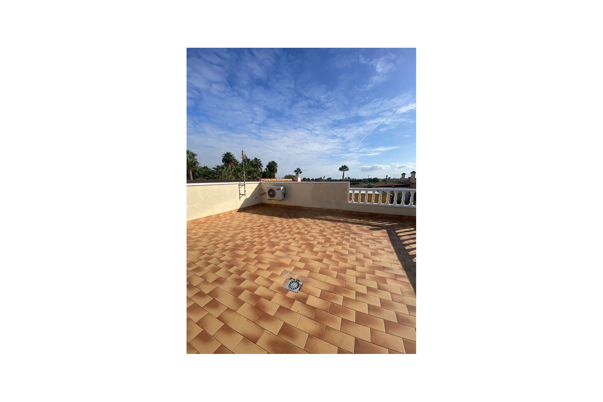 Herverkoop - Villa - Catral - Costa Blanca