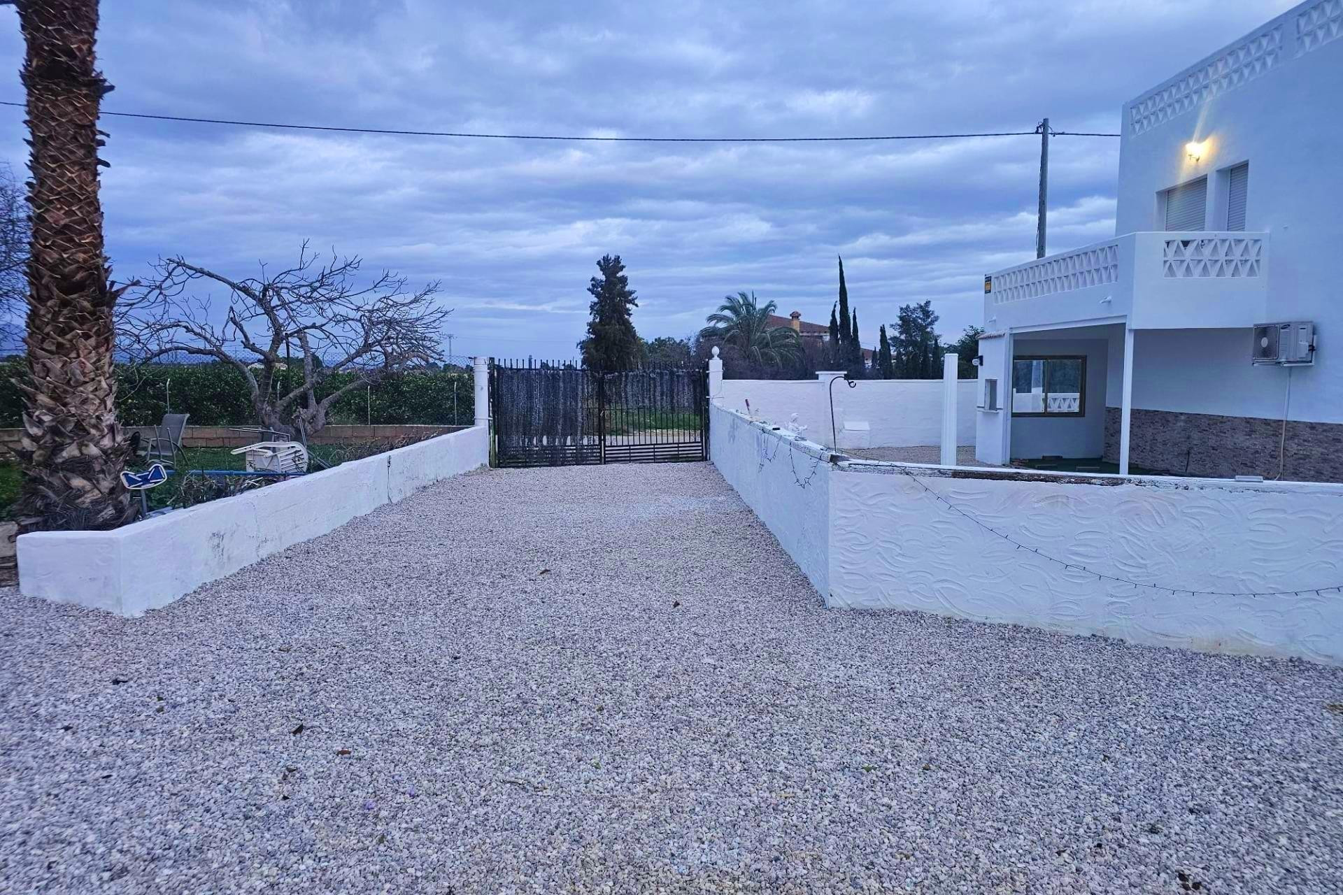 Herverkoop - Villa - Cox - Comunidad valenciana