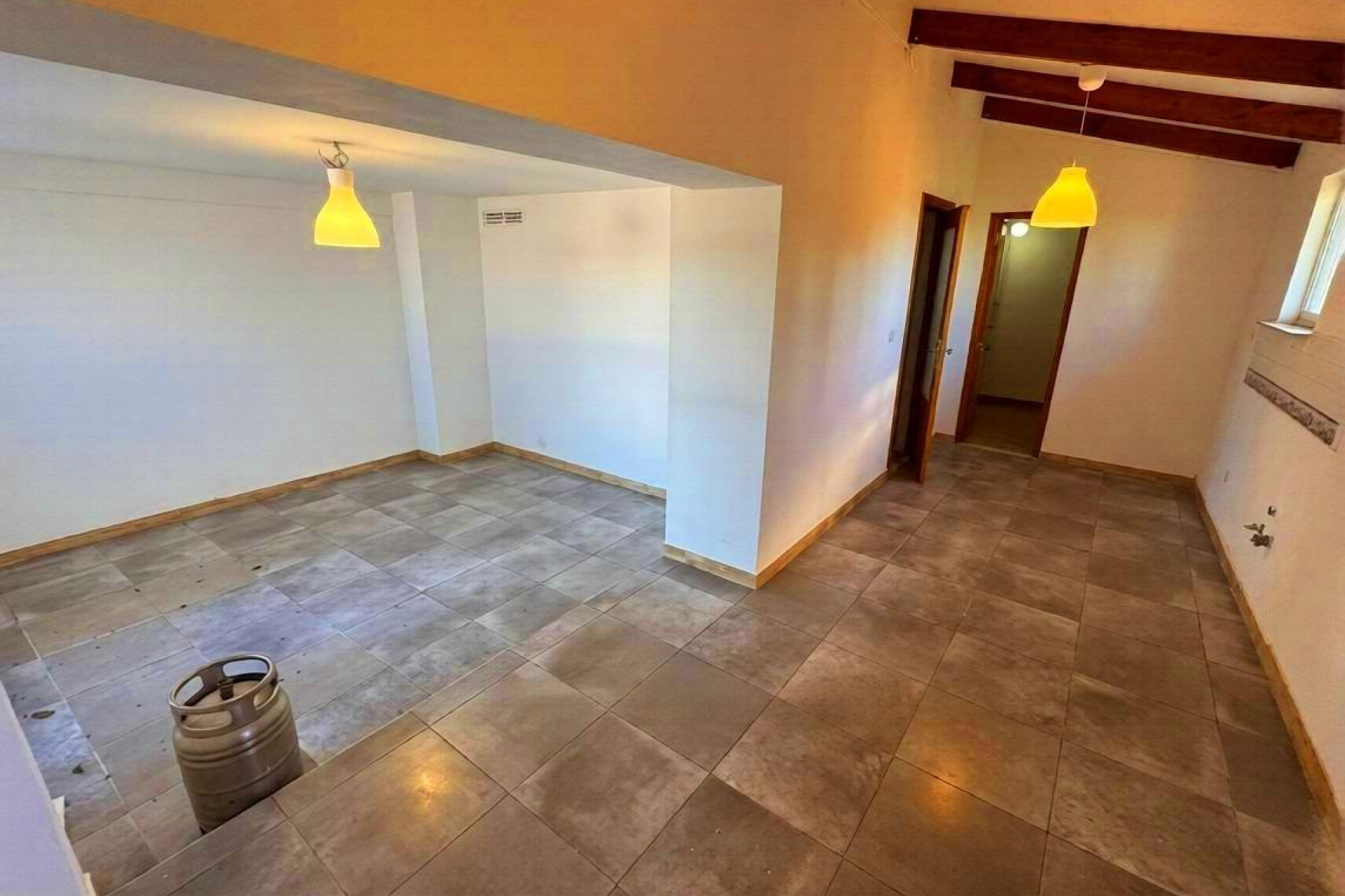 Herverkoop - Villa - Cox - Comunidad valenciana