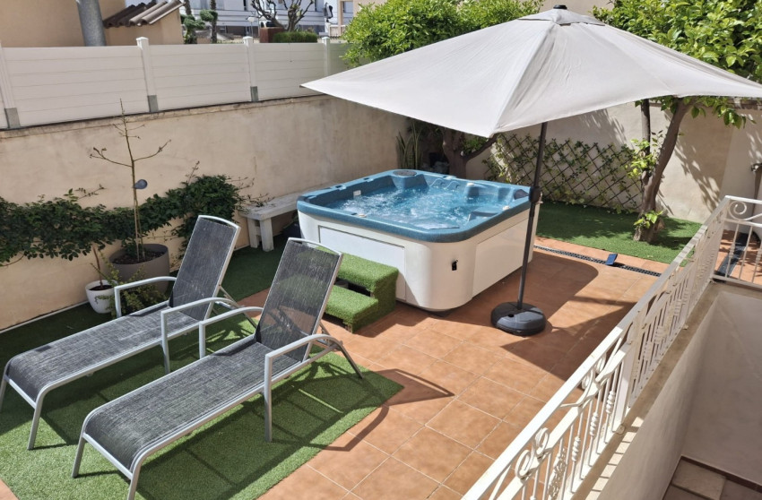 Herverkoop - Villa Detached - Ciudad Quesada - Doña pepa