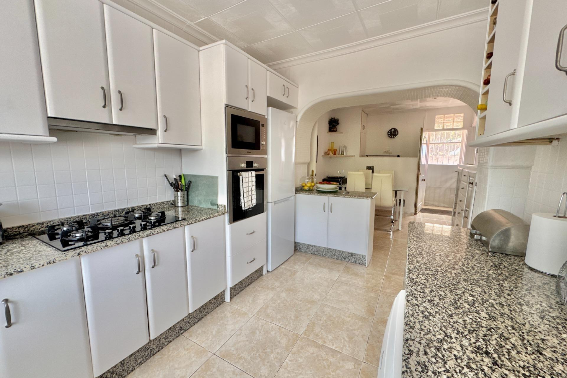 Herverkoop - Villa - Dolores - Comunidad valenciana