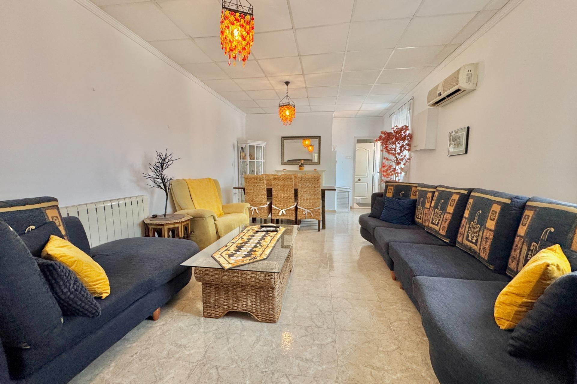 Herverkoop - Villa - Dolores - Comunidad valenciana