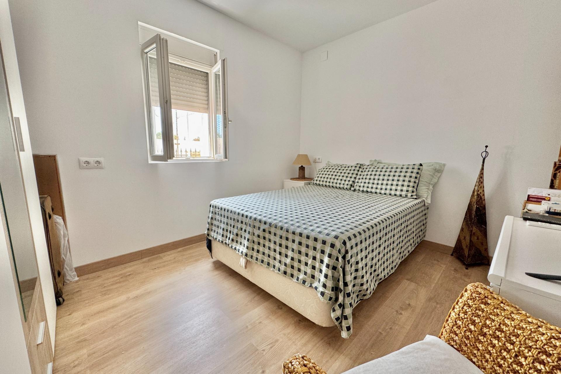 Herverkoop - Villa - Dolores - Comunidad valenciana