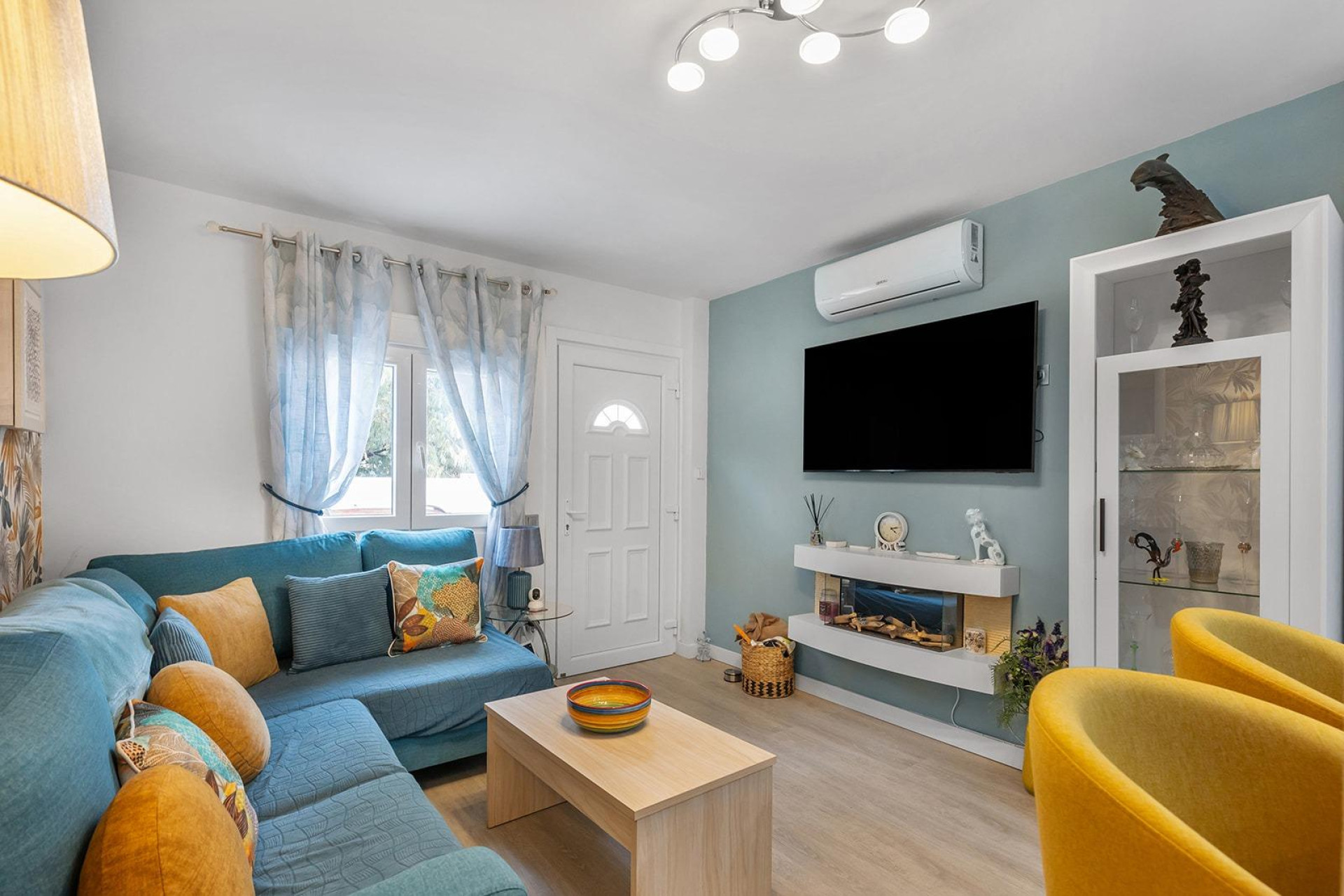 Herverkoop - Villa - Guardamar del Segura - Urbanizaciones