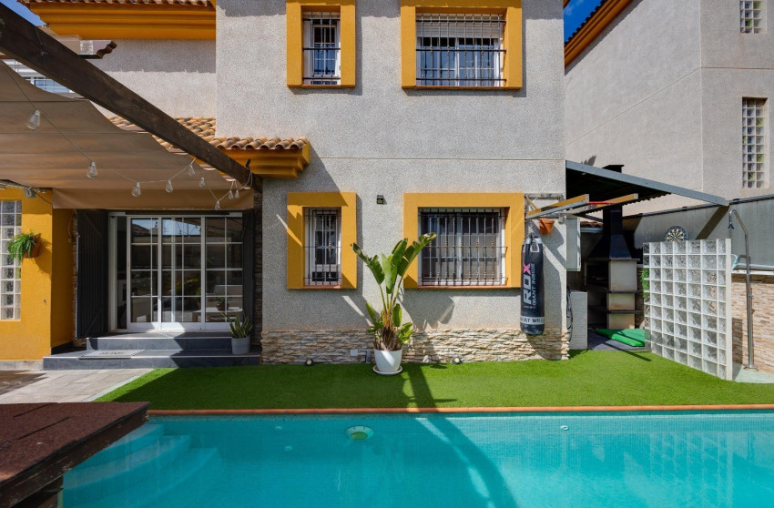 Herverkoop - Villa - Los Montesinos - Costa blanca sur