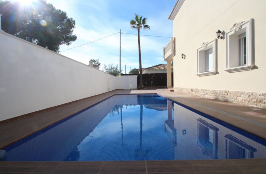 Herverkoop - Villa - Orihuela Costa - Cabo Roig