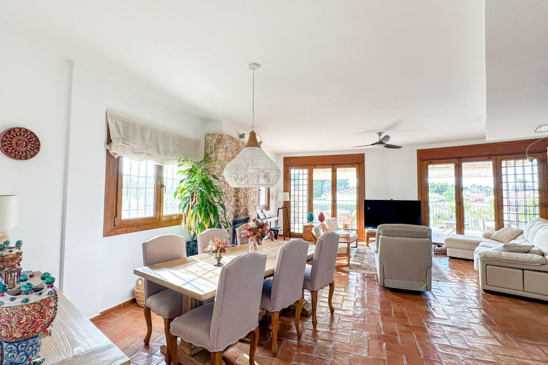 Herverkoop - Villa - Orihuela Costa - Campoamor